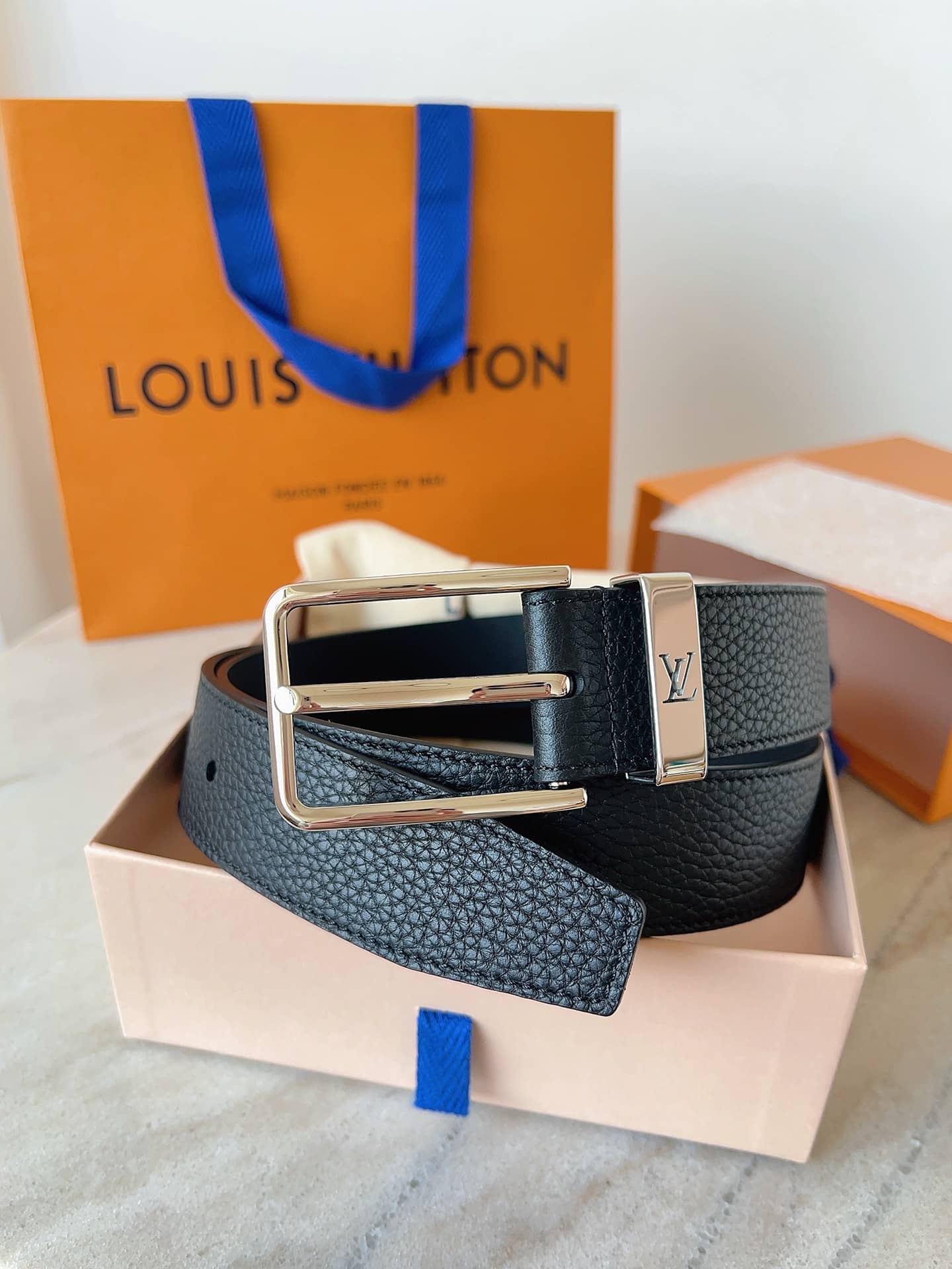 LV Belt-039